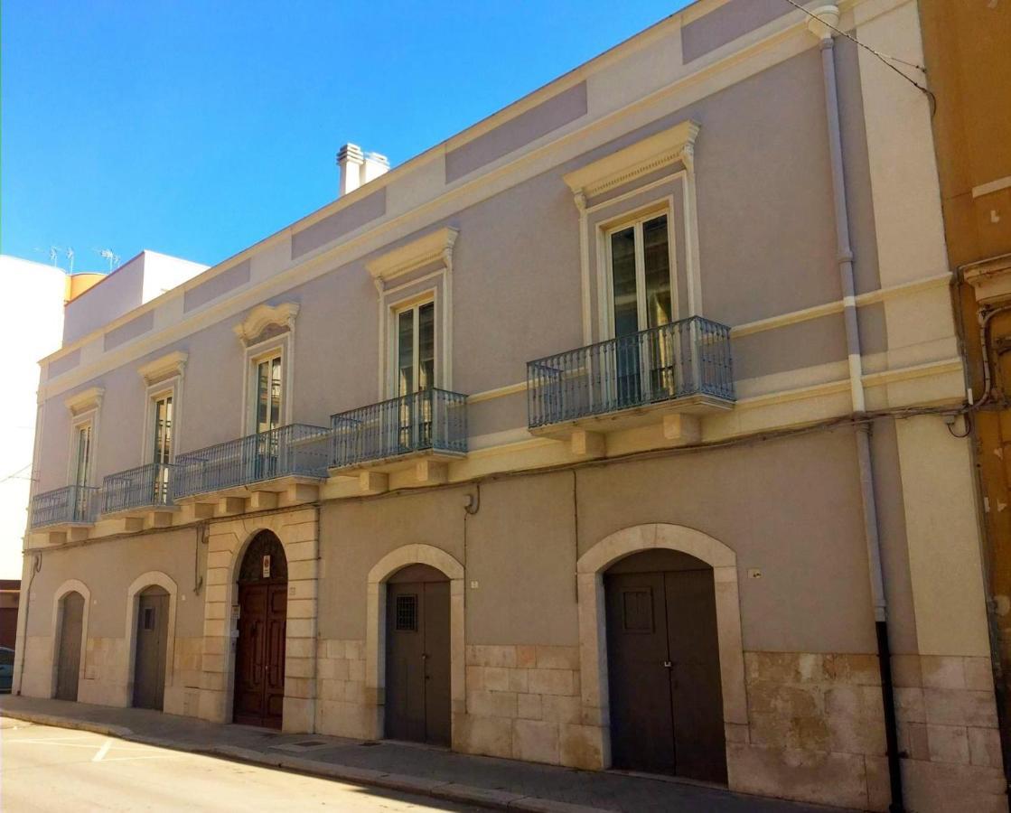 Palazzo Romanelli B&B 트라니 외부 사진