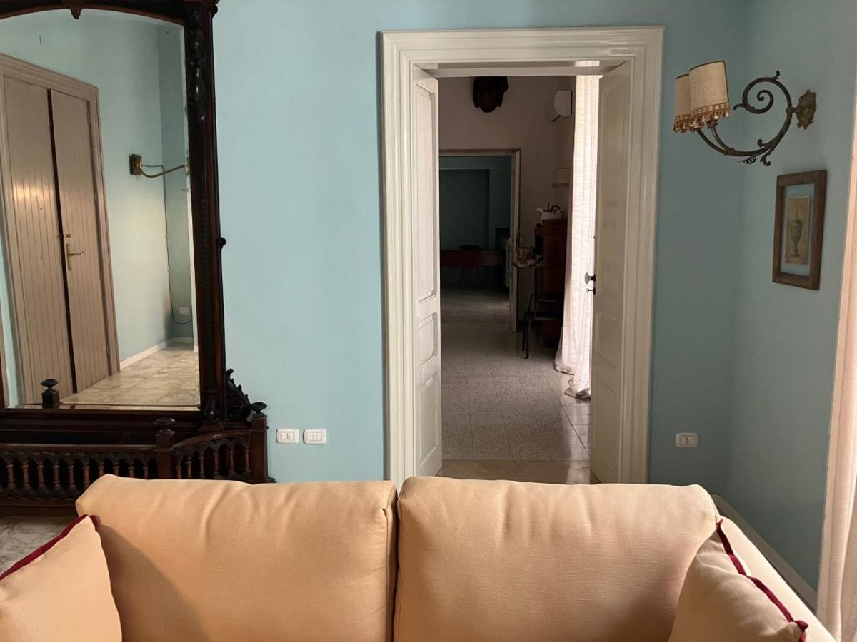Palazzo Romanelli B&B 트라니 외부 사진